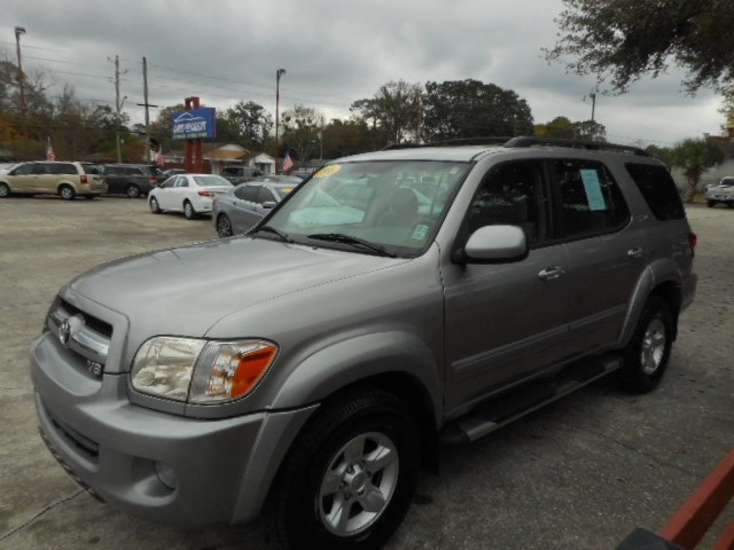 2006 GRAY TOYOTA SEQUOIA SR5 (5TDZT34A16S) , located at 10405 Abercorn Street, Savannah, GA, 31419, (912) 921-8965, 31.988262, -81.131760 - Photo#1